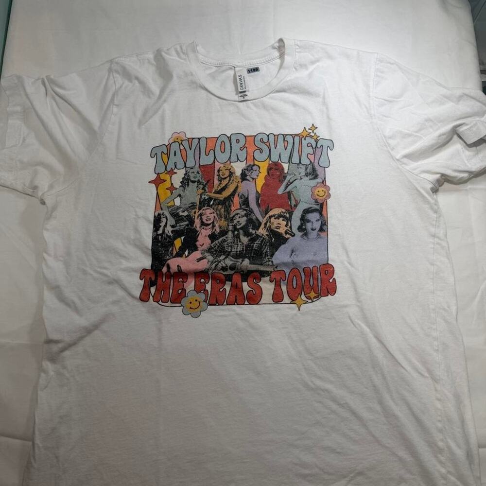 Taylor Swift The Eras Tour Bella+Canvas t-shirt size XL